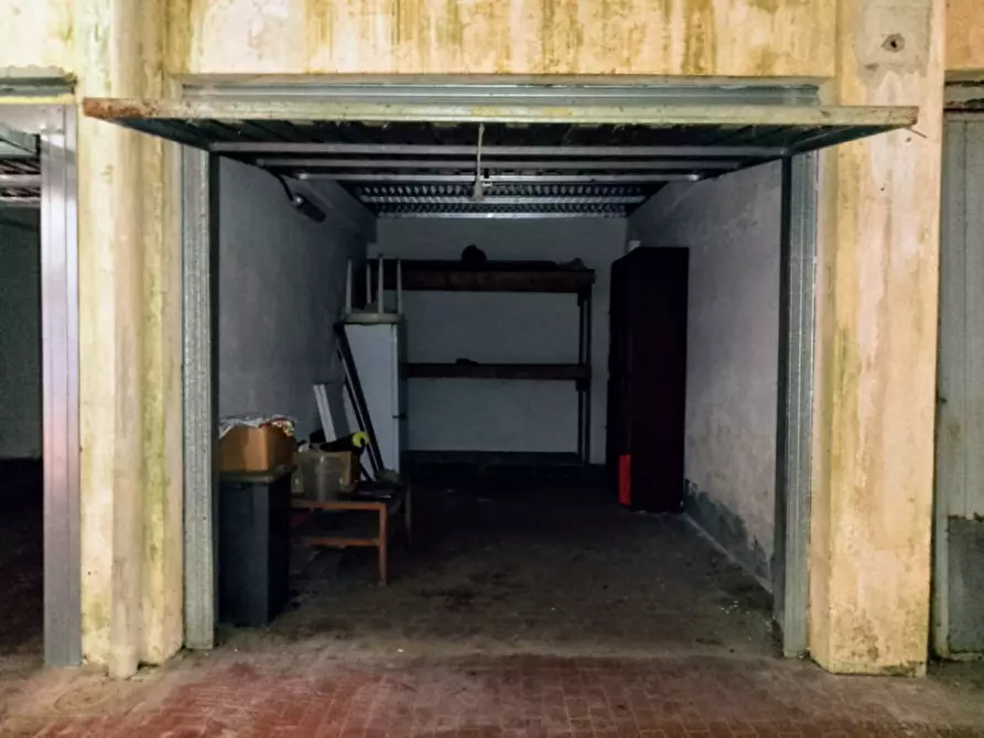 Immagine 11 di Garage in vendita  in Via Rio Vallero a Pino Torinese