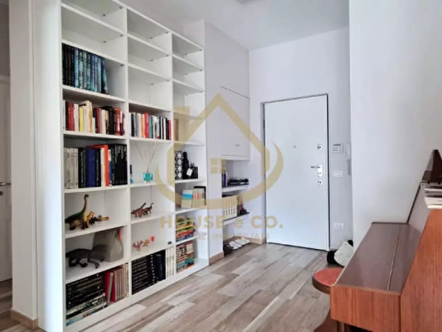 Immagine 1 di Appartamento in vendita  in VIA DE AMICIS 1 a Vigevano