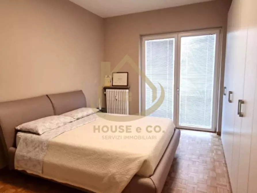 Immagine 19 di Appartamento in vendita  in VIA DE AMICIS 1 a Vigevano