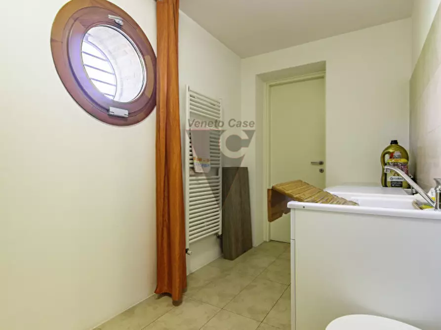 Immagine 21 di Villa in vendita  a Santa Maria Di Sala