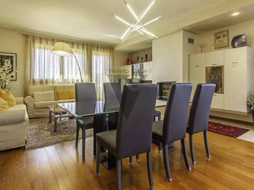 Immagine 23 di Villa in vendita  a Santa Maria Di Sala