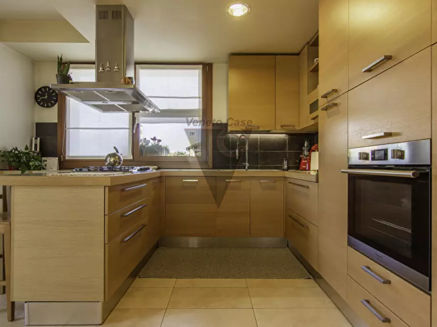 Immagine 27 di Villa in vendita  a Santa Maria Di Sala