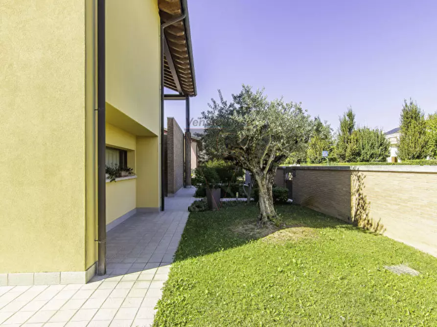 Immagine 66 di Villa in vendita  a Santa Maria Di Sala