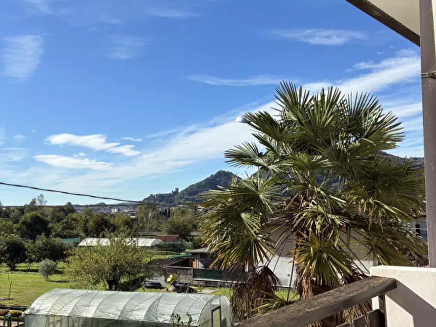 Immagine 2 di Casa indipendente in vendita  in Via Rindola Alta a Vittorio Veneto