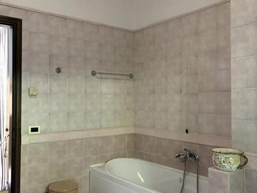 Immagine 10 di Casa indipendente in vendita  in Via Rindola Alta a Vittorio Veneto