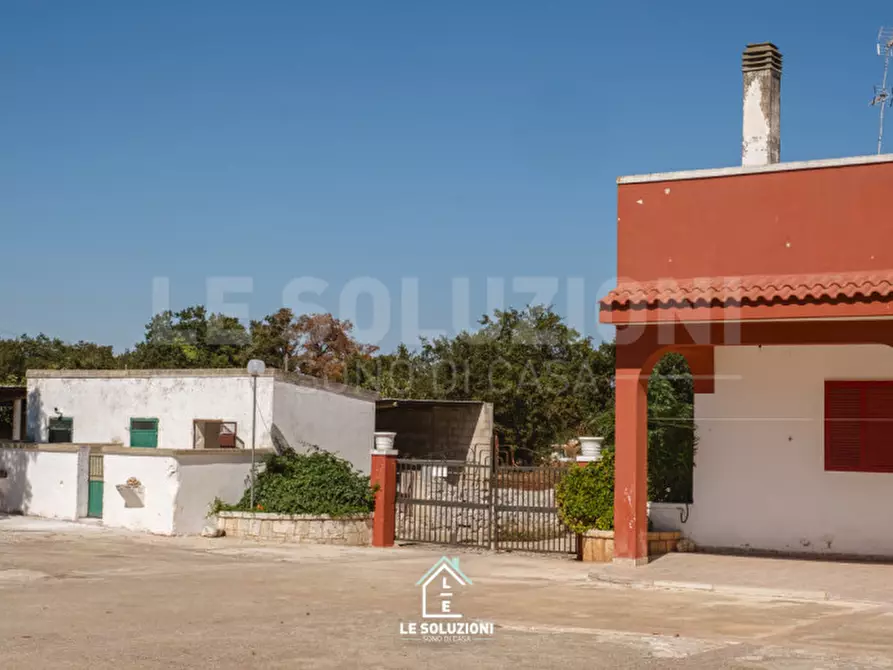 Immagine 43 di Villa in vendita  in CONTRADA CASABOLI a Noci