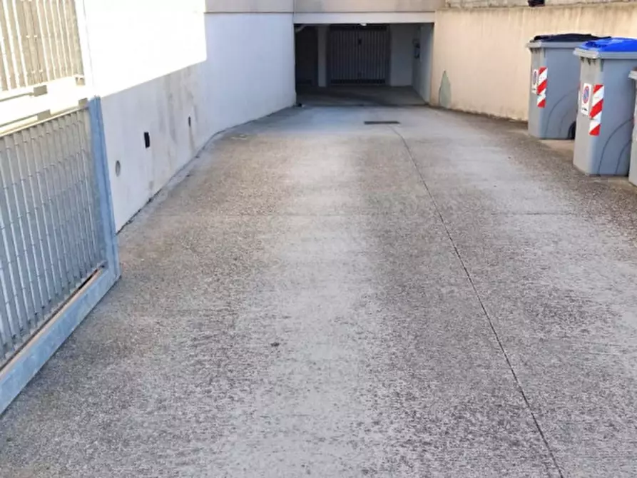 Immagine 3 di Garage in vendita  in Via Grazia Deledda 179/a Sassari a Sassari