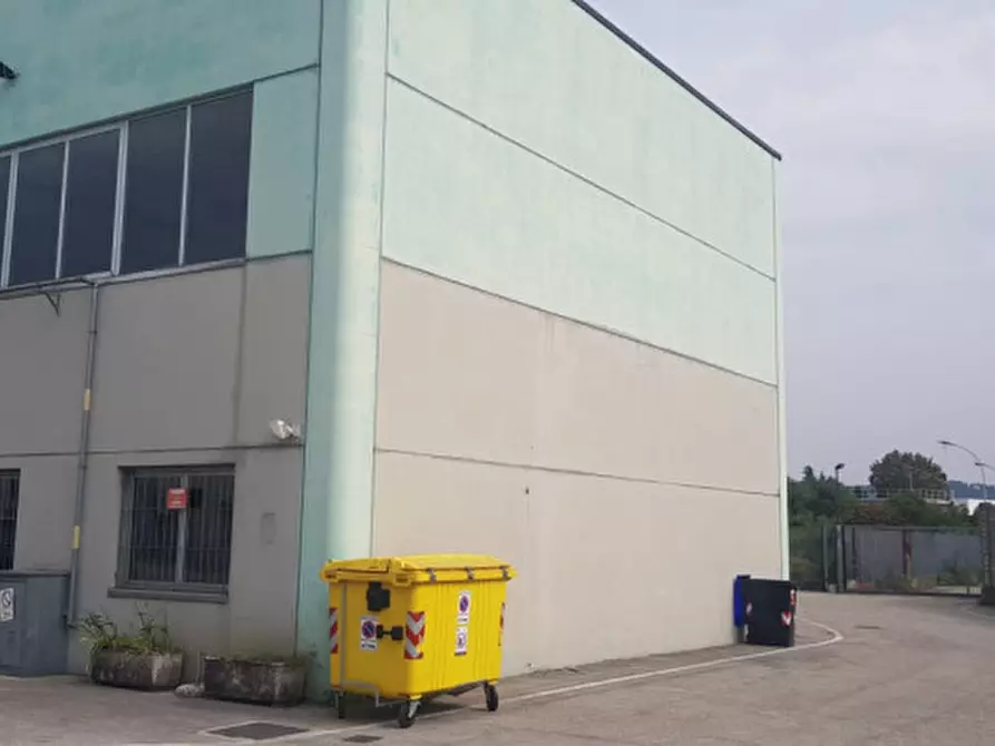 Immagine 4 di Capannone industriale in vendita  in VIALE DELL'INDUSTRIA a Vicenza