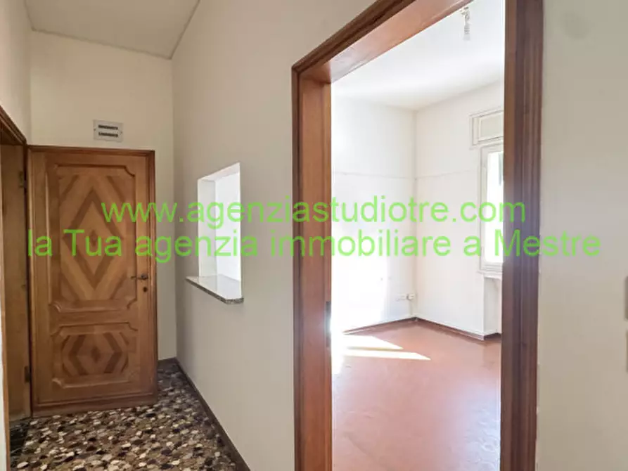 Immagine 6 di Ufficio in affitto  in Corso del Popolo 70 a Venezia