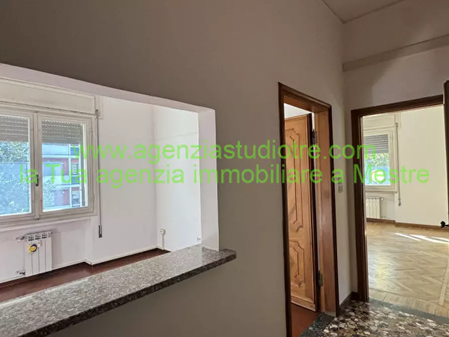 Immagine 7 di Ufficio in affitto  in Corso del Popolo 70 a Venezia