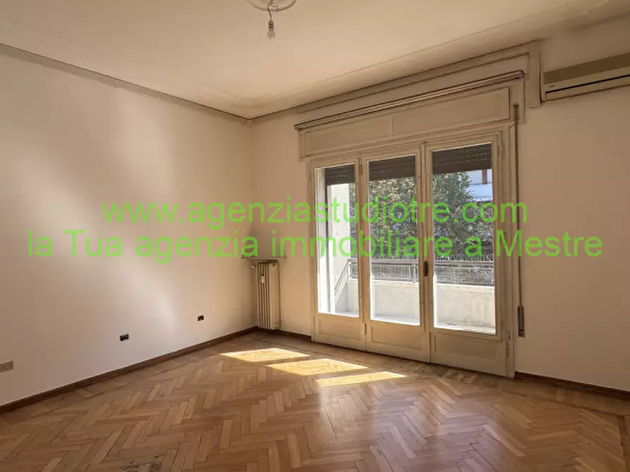 Immagine 12 di Ufficio in affitto  in Corso del Popolo 70 a Venezia