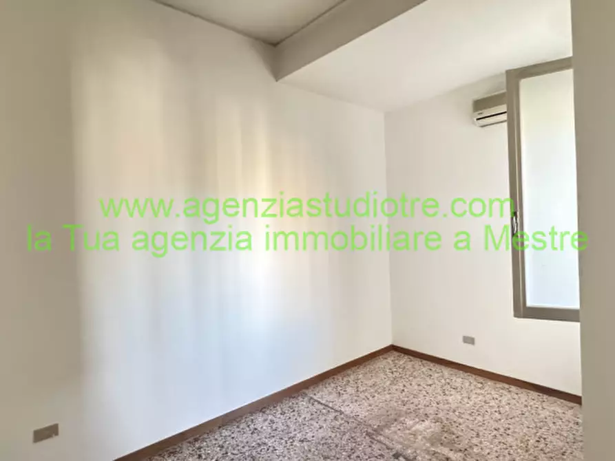 Immagine 13 di Ufficio in affitto  in Corso del Popolo 70 a Venezia