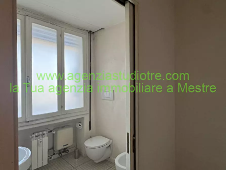 Immagine 14 di Ufficio in affitto  in Corso del Popolo 70 a Venezia