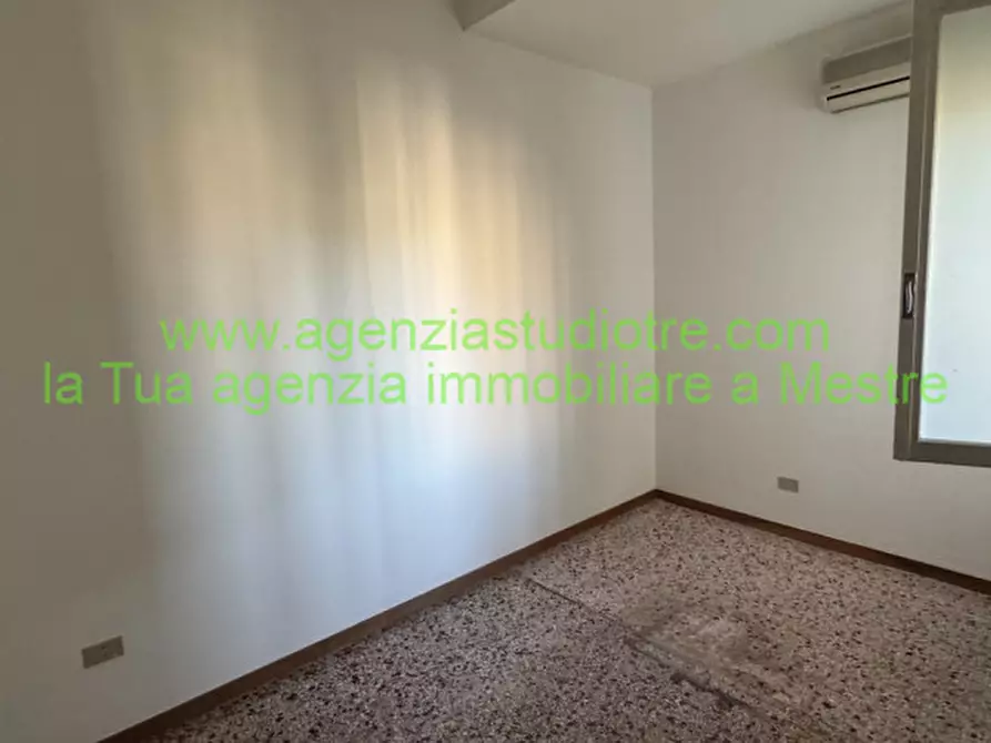 Immagine 15 di Ufficio in affitto  in Corso del Popolo 70 a Venezia