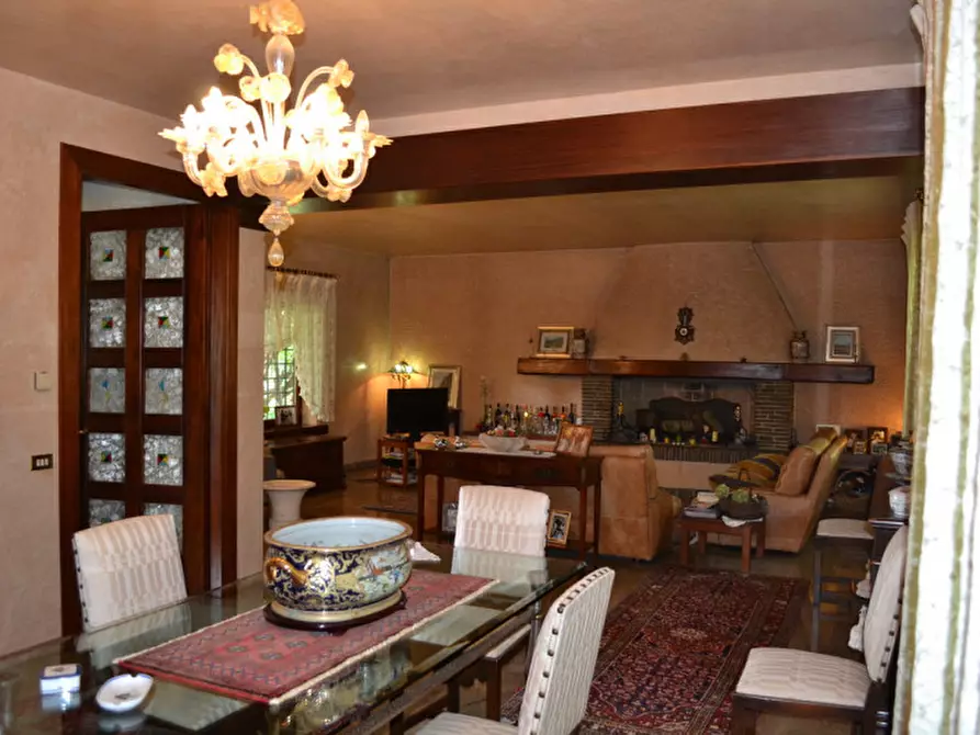 Immagine 6 di Villa in vendita  a Rovigo