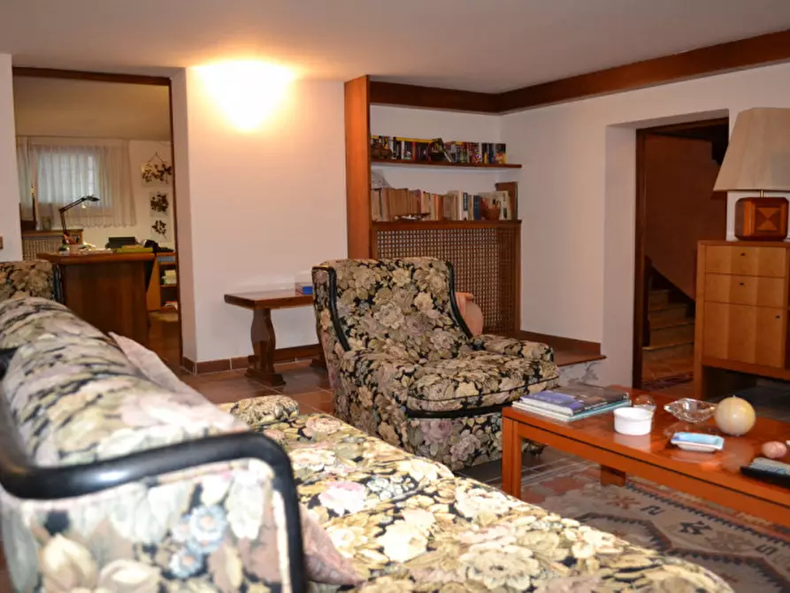 Immagine 21 di Villa in vendita  a Rovigo