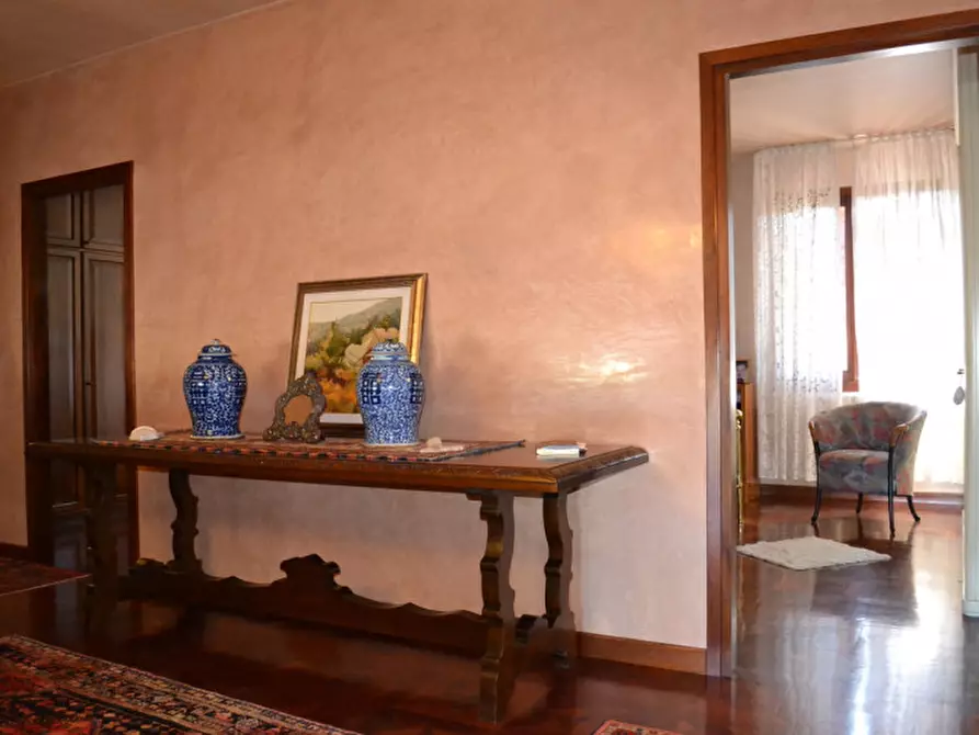 Immagine 25 di Villa in vendita  a Rovigo