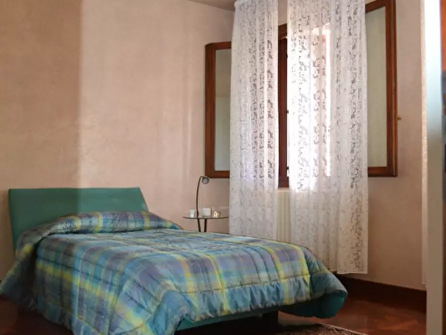 Immagine 26 di Villa in vendita  a Rovigo