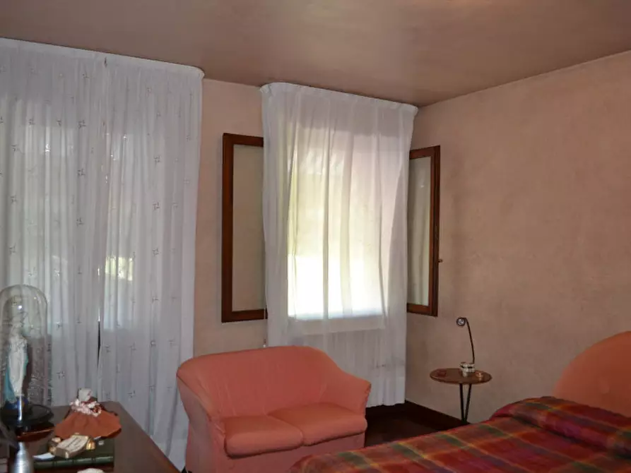Immagine 27 di Villa in vendita  a Rovigo