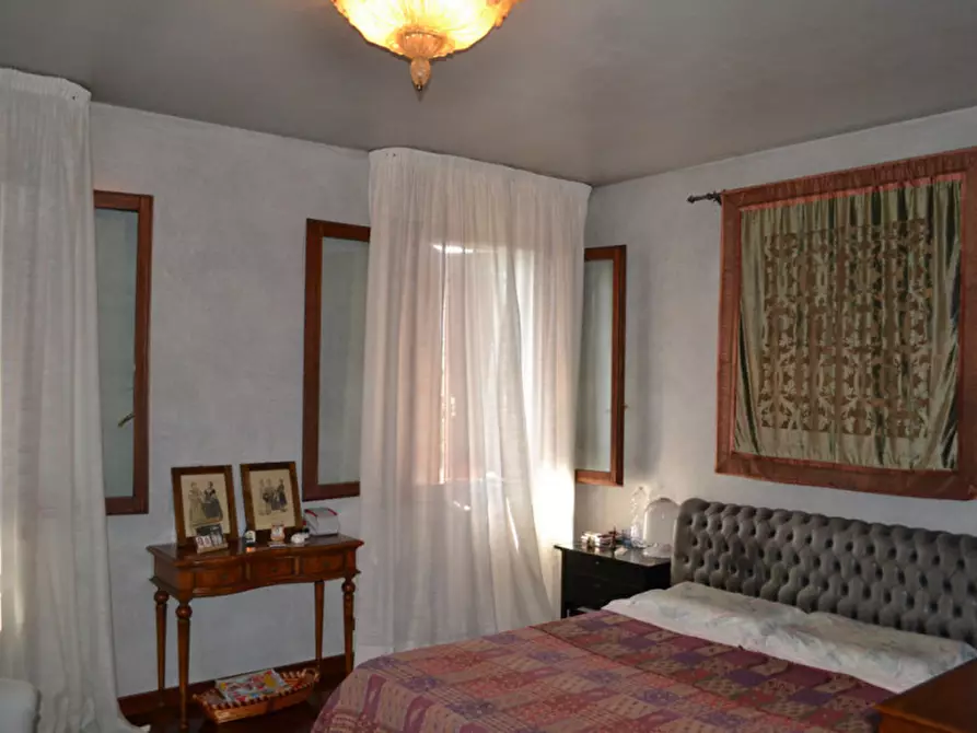Immagine 28 di Villa in vendita  a Rovigo