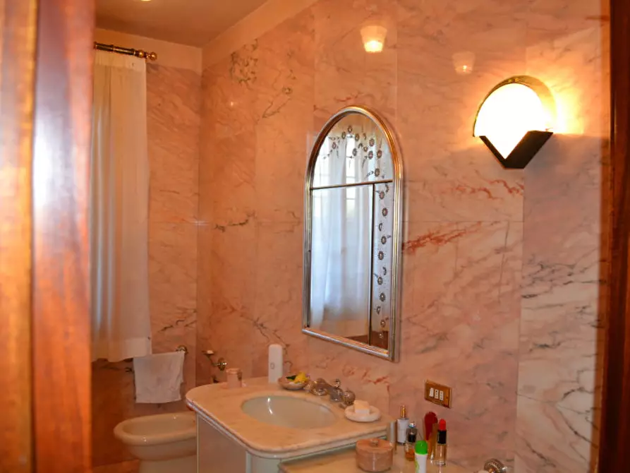 Immagine 29 di Villa in vendita  a Rovigo