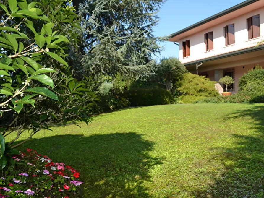 Immagine 31 di Villa in vendita  a Rovigo