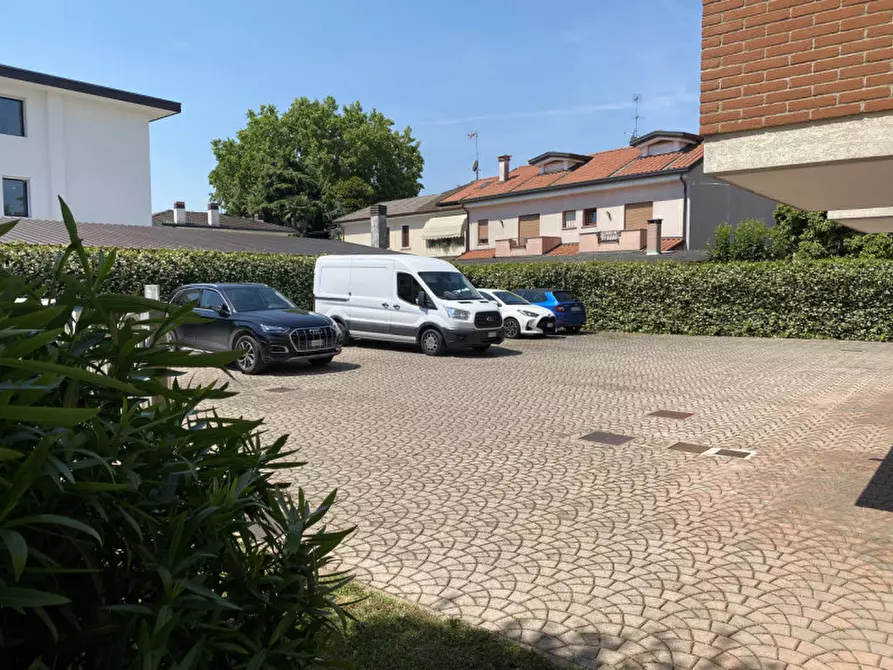 Immagine 6 di Appartamento in vendita  in via vigonovese a Padova
