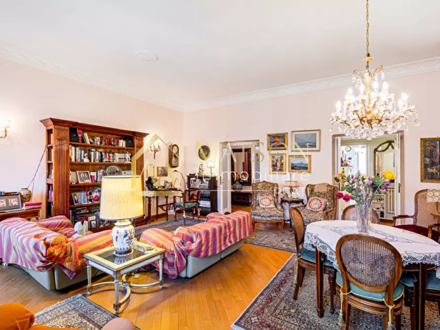 Immagine 4 di Appartamento in vendita  in Via degli Scipioni a Roma