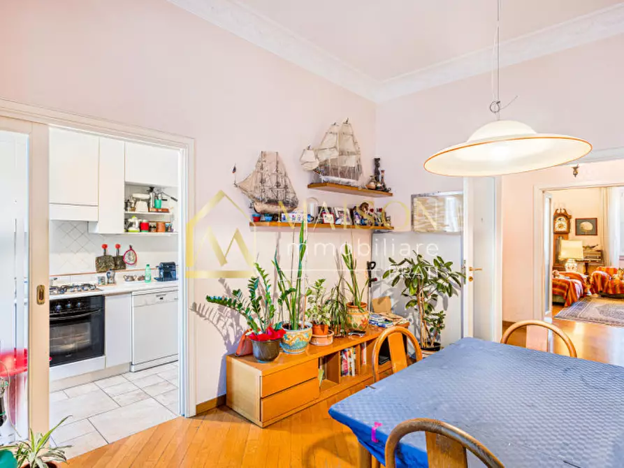 Immagine 5 di Appartamento in vendita  in Via degli Scipioni a Roma