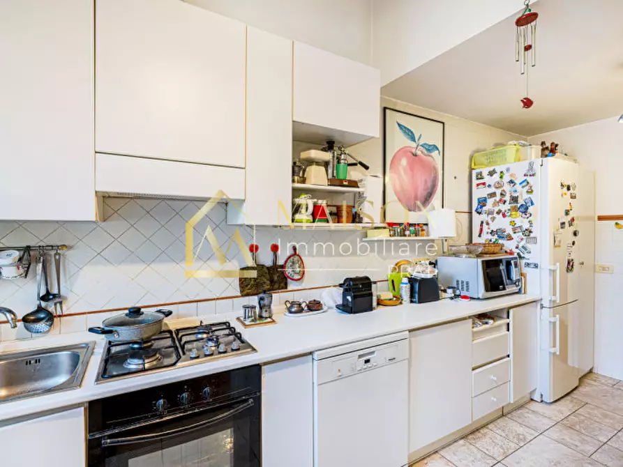 Immagine 8 di Appartamento in vendita  in Via degli Scipioni a Roma