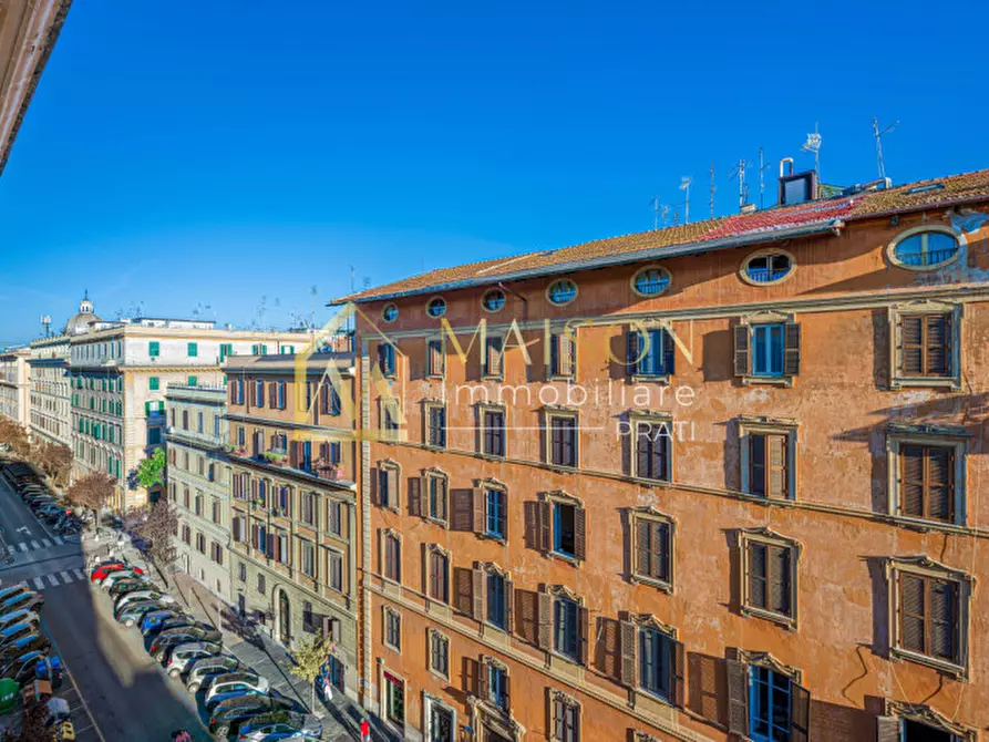 Immagine 18 di Appartamento in vendita  in Via degli Scipioni a Roma