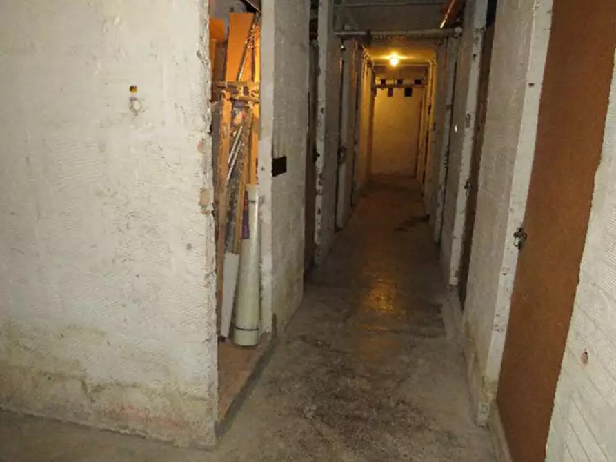 Immagine 11 di Appartamento in vendita  in Via Marco Vitruvio 3 a Verona