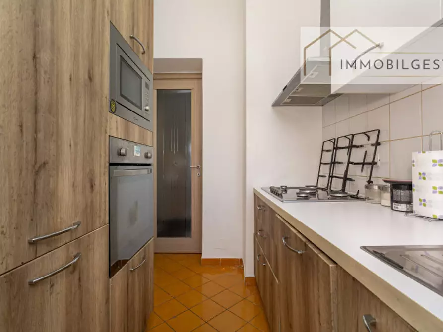 Immagine 7 di Appartamento in vendita  in Via Alessandro Paravia a Torino