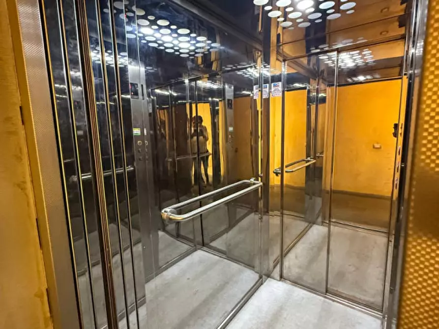 Immagine 9 di Appartamento in vendita  in Via Ghibellina a Firenze