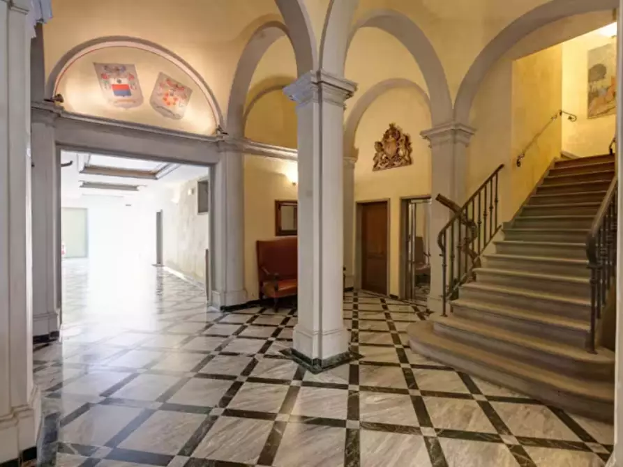 Immagine 15 di Appartamento in vendita  in Via Ghibellina a Firenze