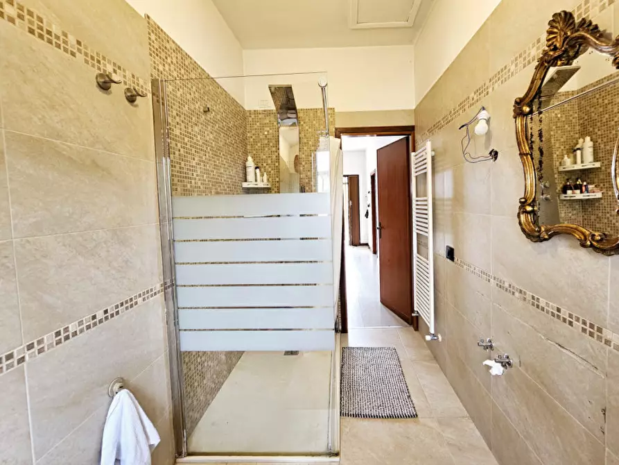 Immagine 4 di Appartamento in vendita  in VIA PEAGNOLA a Ospedaletto Euganeo