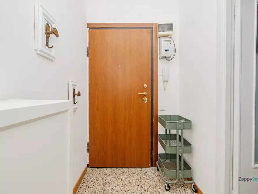 Immagine 20 di Appartamento in affitto  in Via Giambellino a Milano