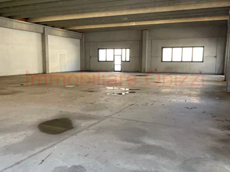 Immagine 32 di Terreno in vendita  in via nona strada a Padova