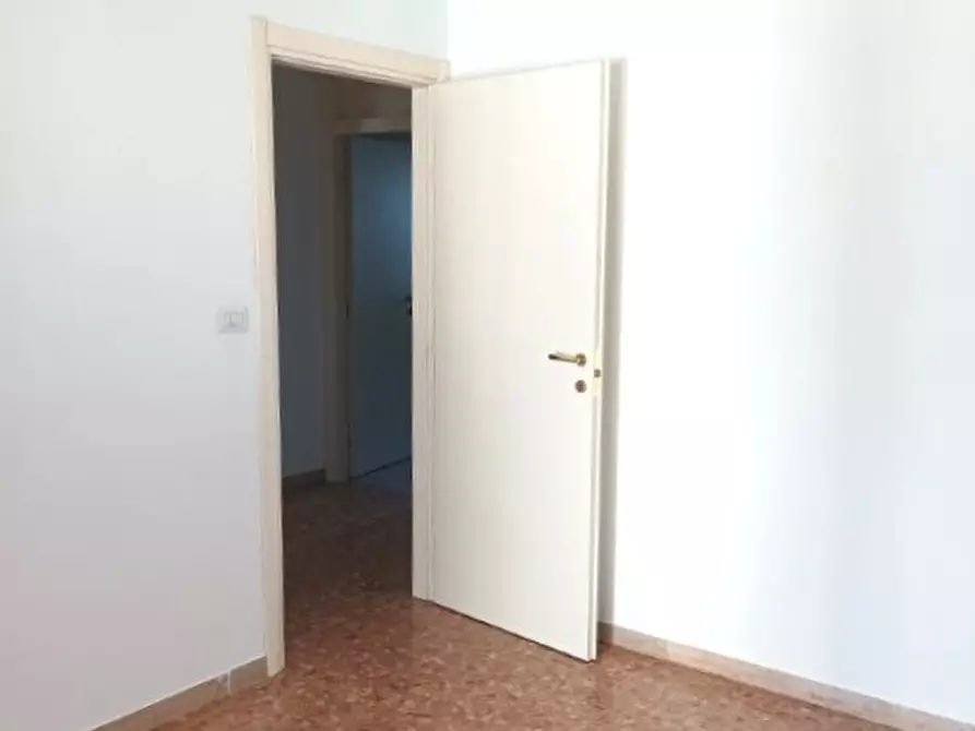 Immagine 23 di Appartamento in affitto  in Via N. Fabrizi a Pescara