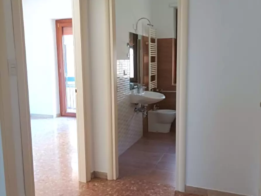 Immagine 24 di Appartamento in affitto  in Via N. Fabrizi a Pescara