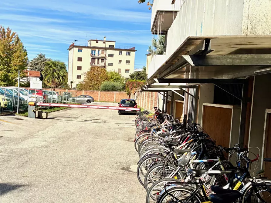 Immagine 24 di Appartamento in vendita  in Via Jacopo Facciolati a Padova