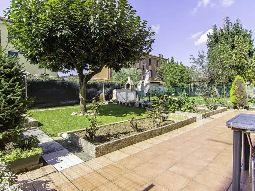 Immagine 23 di Appartamento in vendita  a Padova