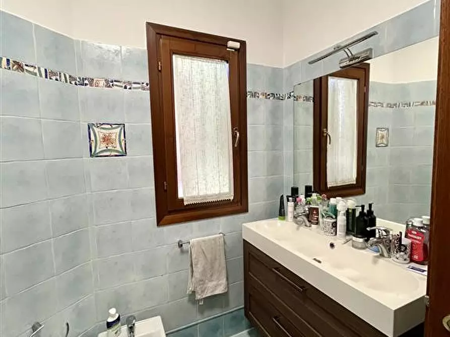 Immagine 18 di Casa indipendente in vendita  in Via Poggilupi a Terranuova Bracciolini