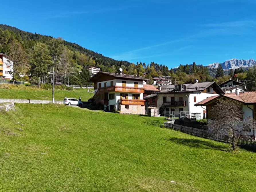 Immagine 8 di Terreno in vendita  in Via Val Brenta a Pinzolo