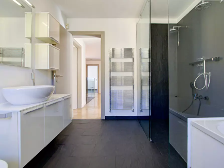 Immagine 34 di Villa in vendita  in Via A. Nicolodi a Trento