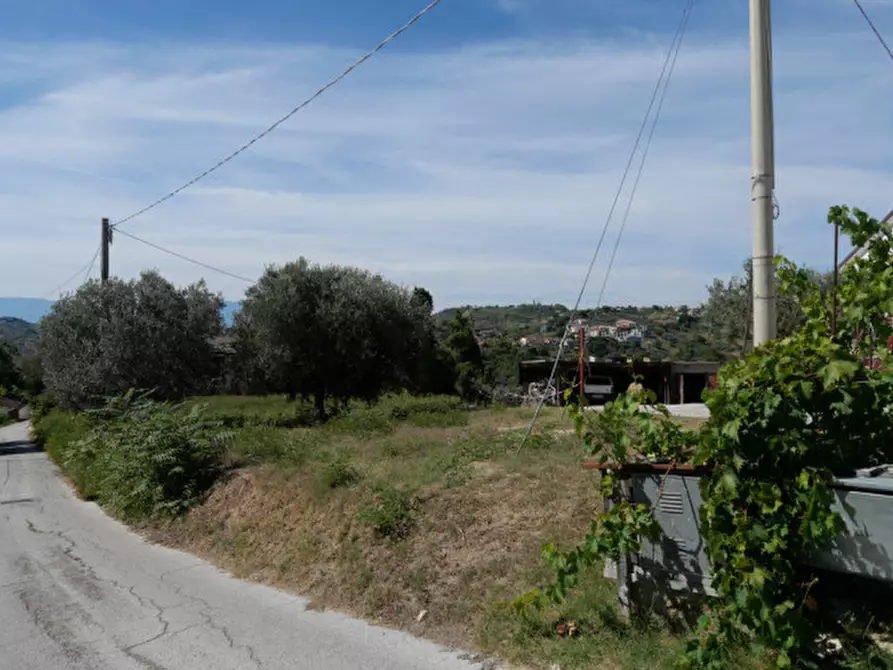 Immagine 2 di Terreno in vendita  in Strada Valle Ferzetti a Pescara