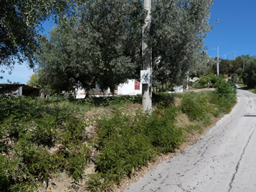 Immagine 9 di Terreno in vendita  in Strada Valle Ferzetti a Pescara