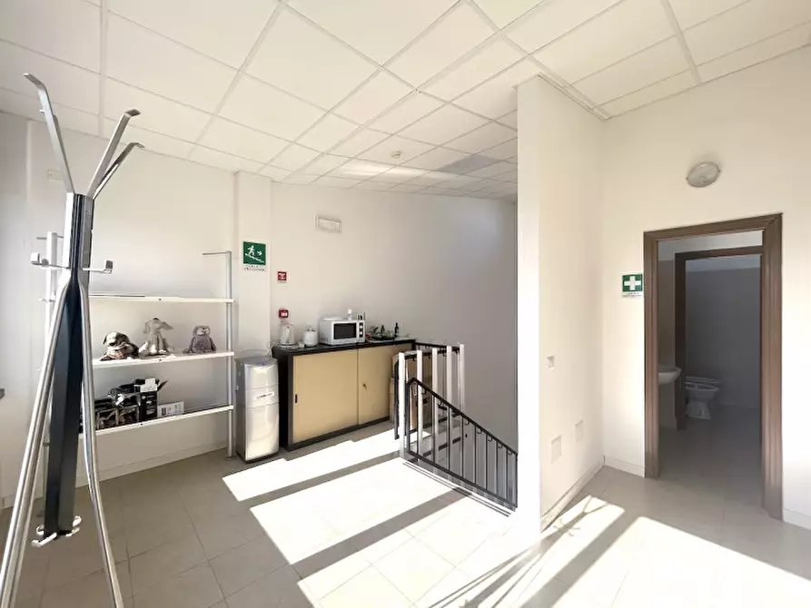 Immagine 4 di Capannone industriale in vendita  in VIA MAESTRI DEL LAVORO a Forli'