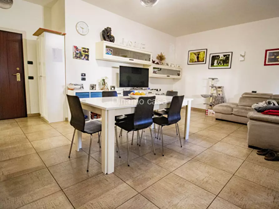 Immagine 3 di Appartamento in vendita  in Via Pietro Mascagni a Prato