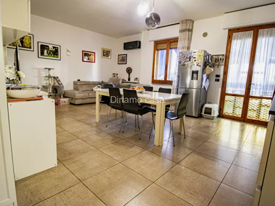 Immagine 9 di Appartamento in vendita  in Via Pietro Mascagni a Prato